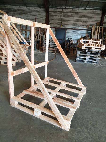 Notre savoir-faire pour vos  palettes de manutention en bois, sur-mesure proche de Toulouse